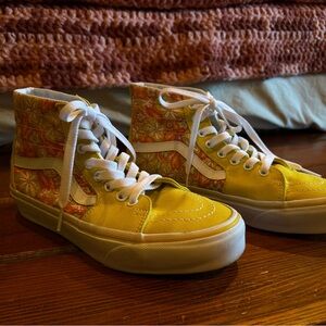 Women’s floral Vans